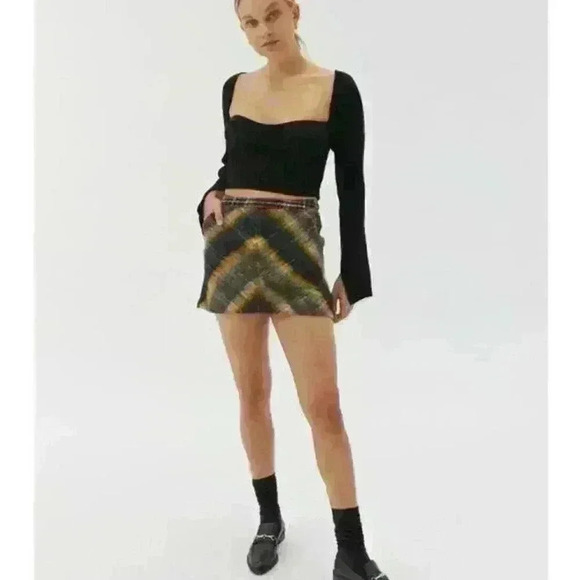 URBAN OUTFITTERS UO Y2K Wool Fitted Mini Skirt Yellow & Black Plaid Zip Women XS - Picture 1 of 11